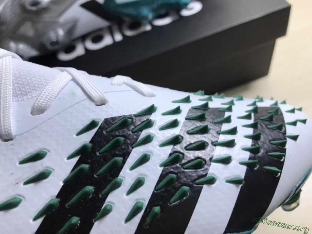 Adidas Predator Freak.1 FG Football Boots - White/Green/Black