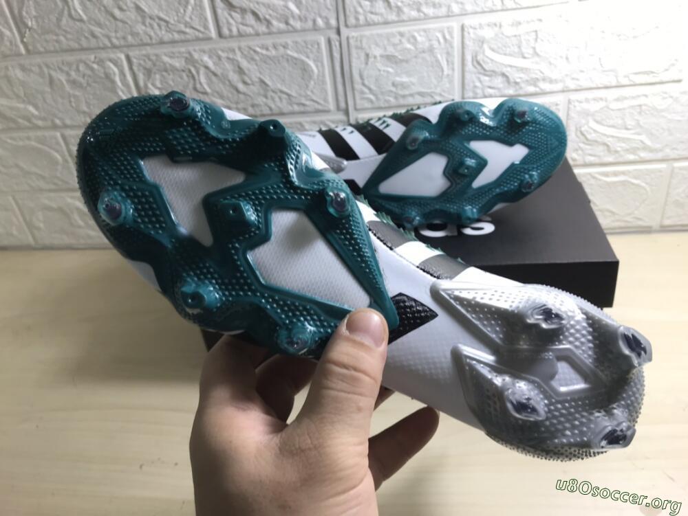 Adidas Predator Freak.1 FG Football Boots - White/Green/Black