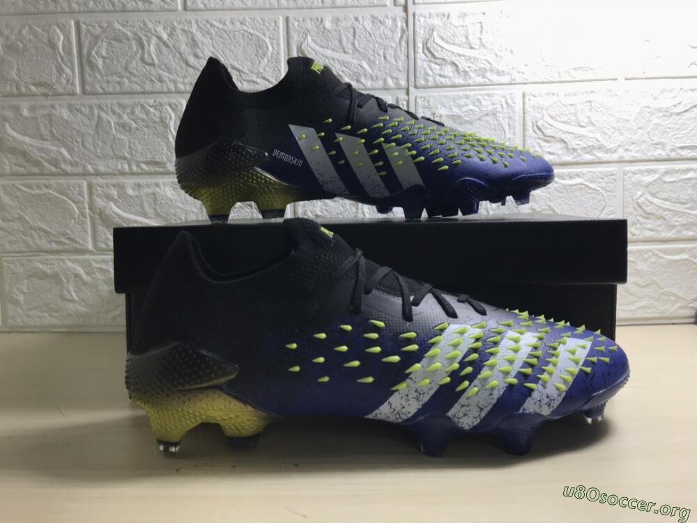 Adidas Predator Freak.1 Low FG Football Boots - Black/Blue/Green