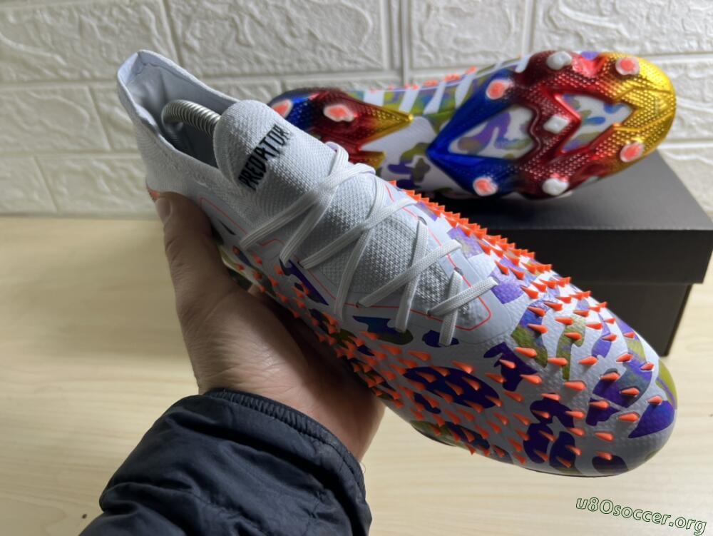 Adidas Predator Freak.1 Low FG Football Boots - White/Blue/Orange/Gold