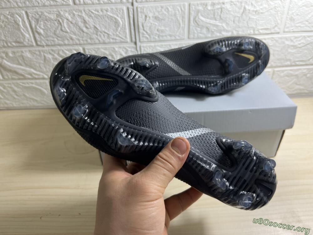 Nike Phantom GT 2 FG Football Boots - Black/Silver/Gold