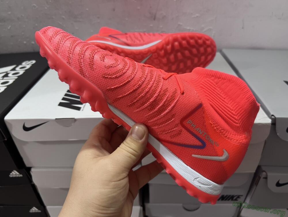 Nike Phantom Luna 2 Elite TF Football Shoes - Red/Black/Blue/White