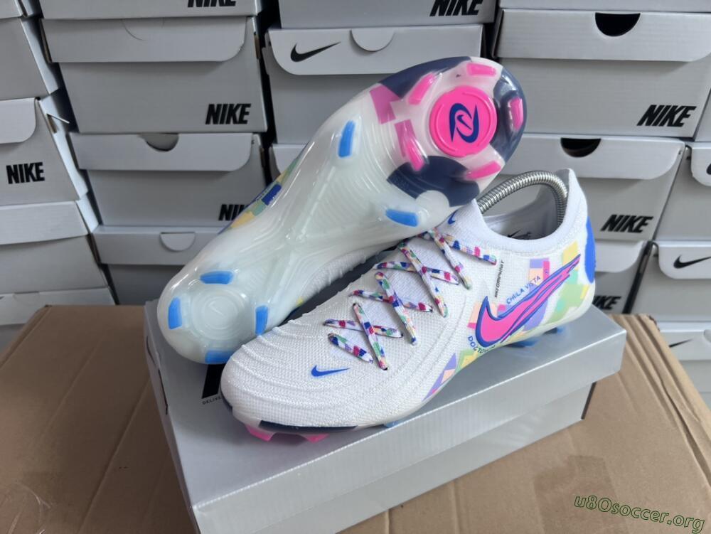 Nike Phantom Luna Elite NU FG Football Boots - Beige/Blue/Yellow/Pink