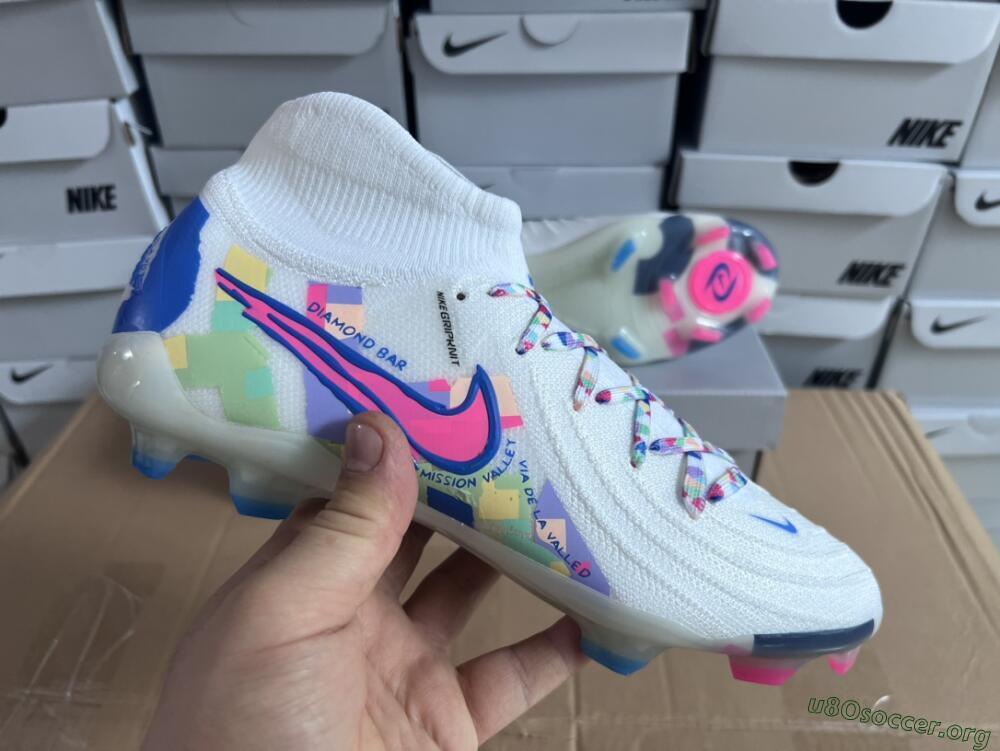 Nike Phantom Luna Elite NU FG Football Boots - Beige/Blue/Yellow/Pink