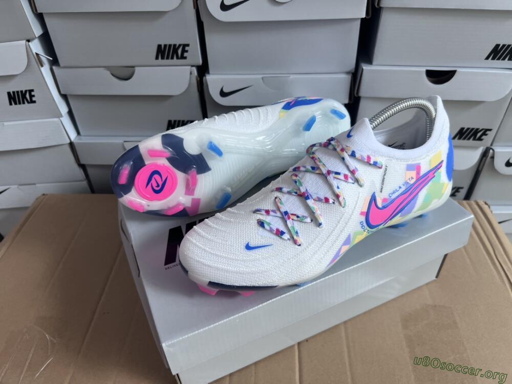 Nike Phantom Luna Elite NU FG Football Boots - Beige/Blue/Yellow/Pink