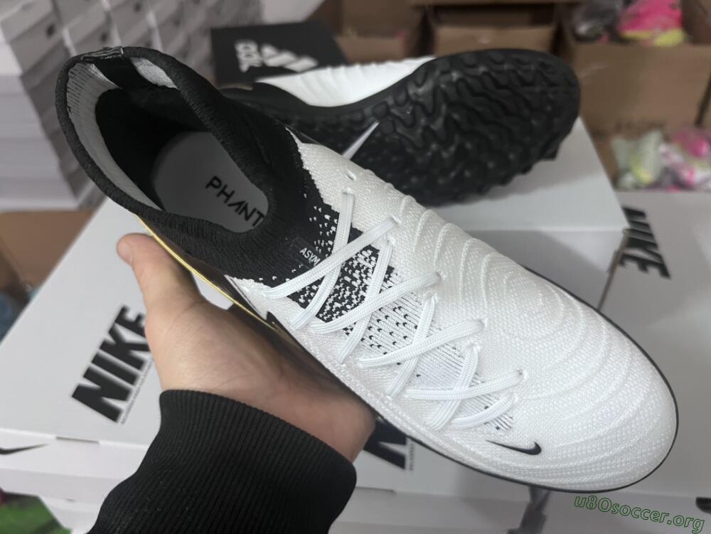 Nike Phantom Luna Elite NU FG Football Boots - White/Black/Gold
