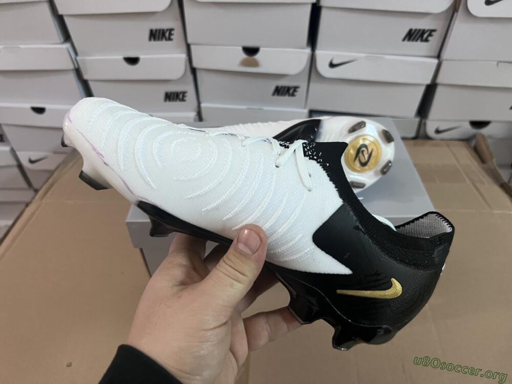 Nike Phantom Luna Elite Low FG Football Boots - White/Black/Gold