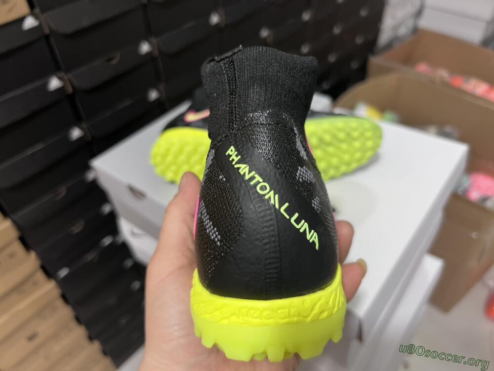 Nike Phantom Luna 2 Elite TF Football Shoes - Black/Yellow/Pink