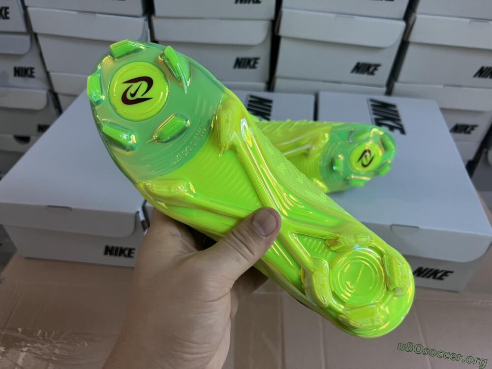 Nike Phantom Luna Elite FG Football Boots - Green/Black/White