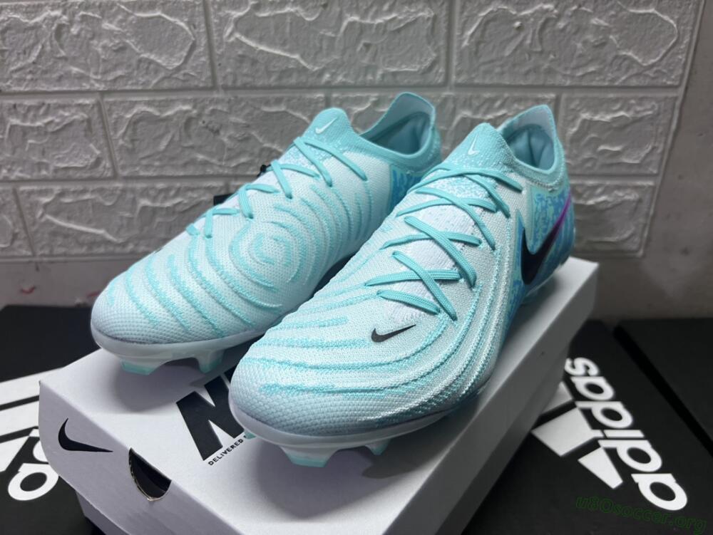 Nike Phantom Luna 2 Elite LV8 FG Football Boots - Jade/Black/Purple