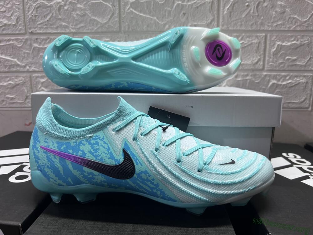 Nike Phantom Luna 2 Elite LV8 FG Football Boots - Jade/Black/Purple
