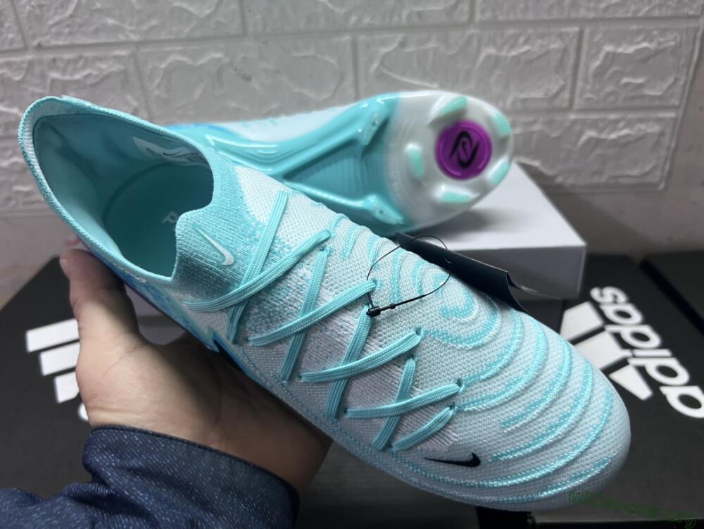 Nike Phantom Luna 2 Elite LV8 FG Football Boots - Jade/Black/Purple