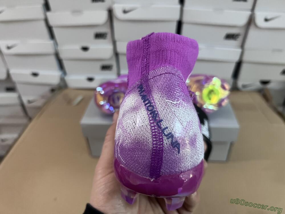 Nike Phantom Luna Elite SE NU FG Football Boots - Fuchsia Dream/Barely Grape