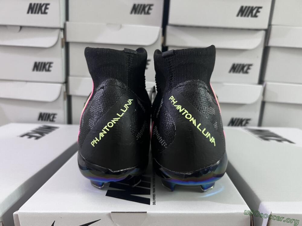 Nike Phantom Luna Elite FG Football Boots - Black/Yellow/Pink