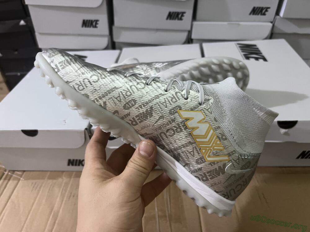 Nike Air Zoom Mercurial Superfly 9 Elite TF Football Shoes - Silver/Gold