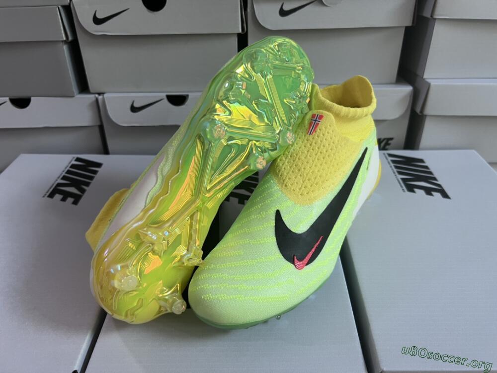 Nike Phantom GX Elite DF FG Football Boots - Yellow/Green/Black/Red