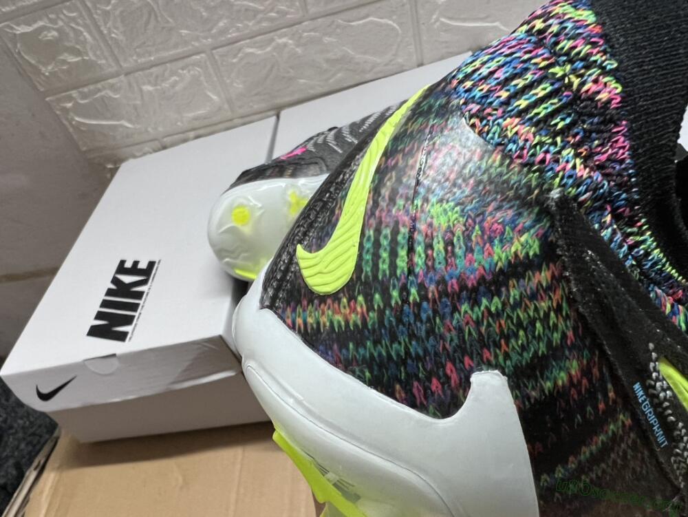 Nike Phantom GX Elite FG Football Boots - Grey/Rainbow