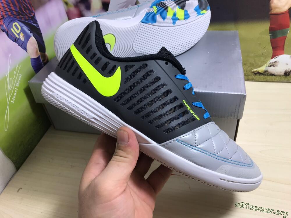 Nike Lunar Gato 2 IC Football Shoes - Black/Blue/Yellow
