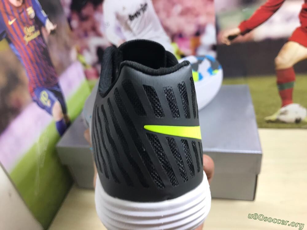 Nike Lunar Gato 2 IC Football Shoes - Black/Blue/Yellow