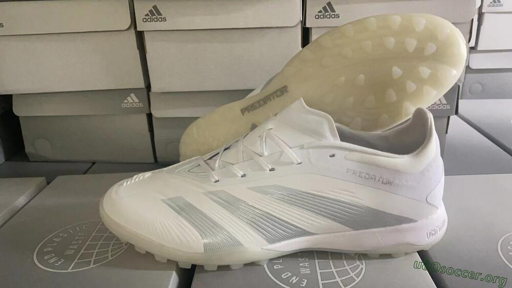 Adidas Predator 24 Elite TF Football Shoes - White/Silver/Beige
