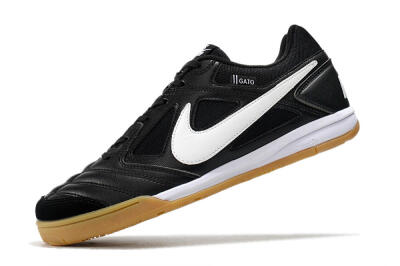 Supreme x Nike SB Gato IC Football Shoes - Black/White/Brown