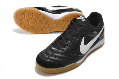 Supreme x Nike SB Gato IC Football Shoes - Black/White/Brown