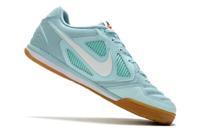 Supreme x Nike SB Gato IC Football Shoes - Jade/White/Brown