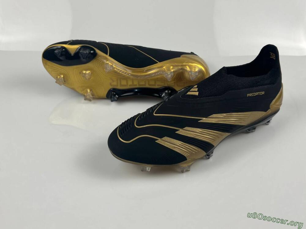 Adidas Predator Accuracy+ Laceless FG Football Boots - Black/Gold