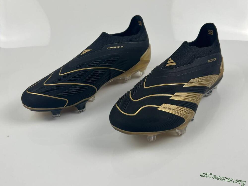 Adidas Predator Accuracy+ Laceless FG Football Boots - Black/Gold