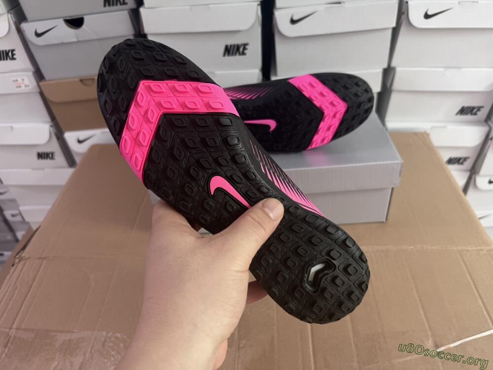 Nike Air Zoom Mercurial Vapor 16 Elite TF Football Shoes - Black/Pink