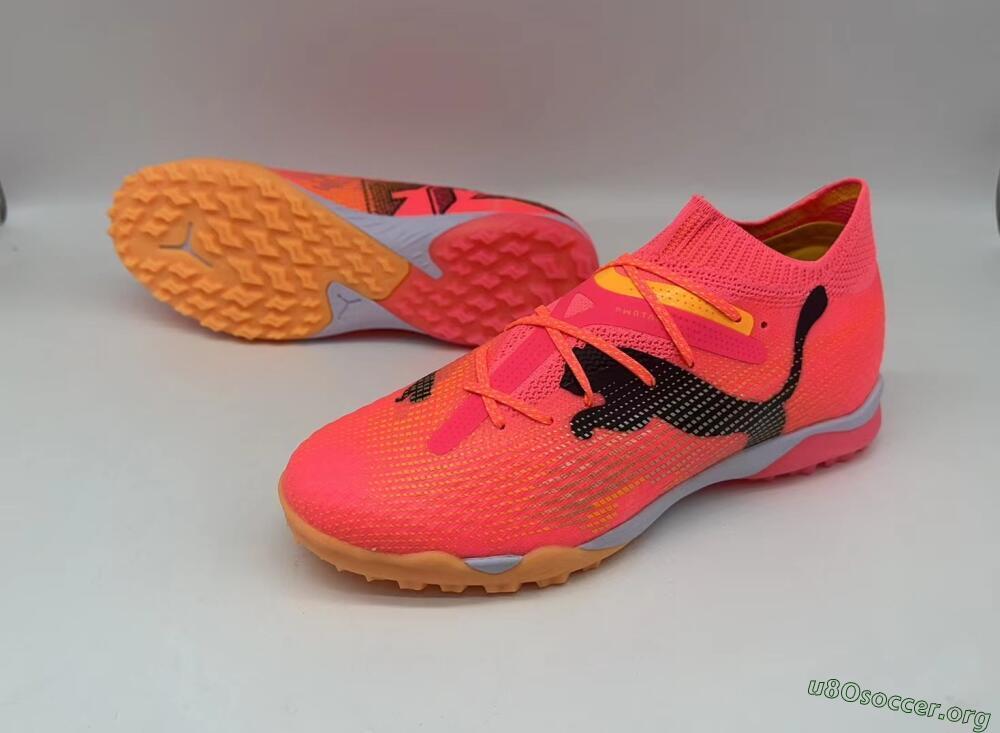 Puma Future 7 Ultimate TF Football Shoes - Pink/Black/White