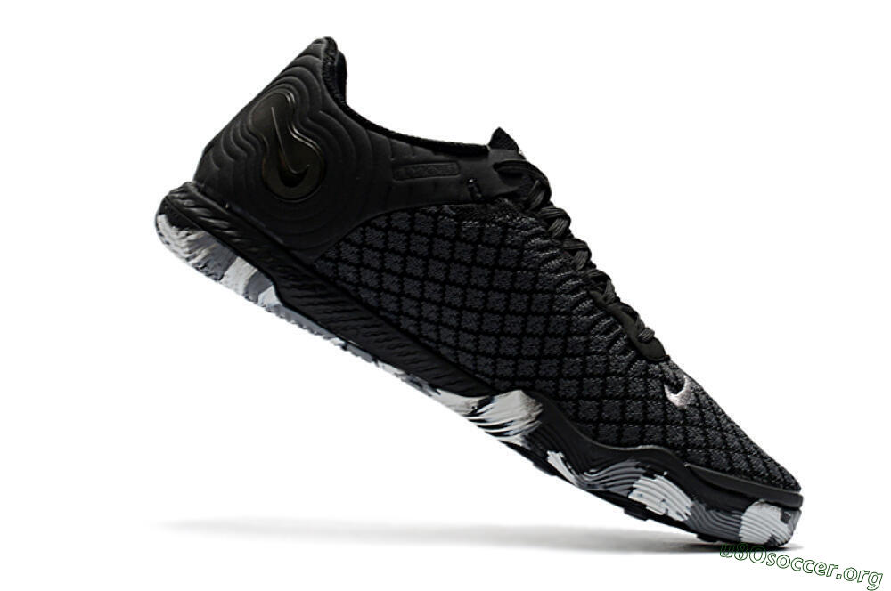 Nike React Gato IC Football Shoes - Black/Silver/Grey 4