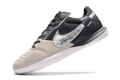 Nike Street Gato IC Football Shoes - Beige/Silver/Black