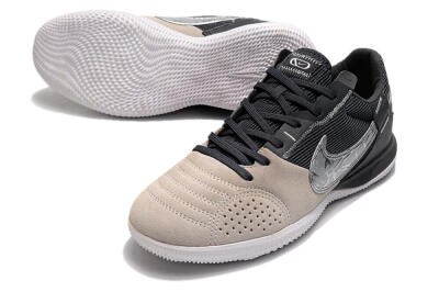 Nike Street Gato IC Football Shoes - Beige/Silver/Black