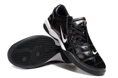 Nike Total 90 II IC Football Shoes - Black/White