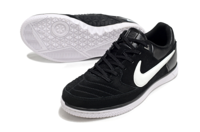 Nike Street Gato IC Football Shoes - Black/White