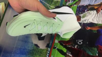 Nike Phantom Luna Elite FG Football Boots - Green/White/Black