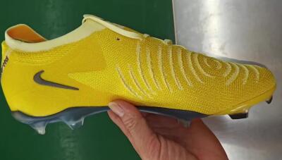 Nike Phantom Luna Elite FG Football Boots - Yellow/White/Black