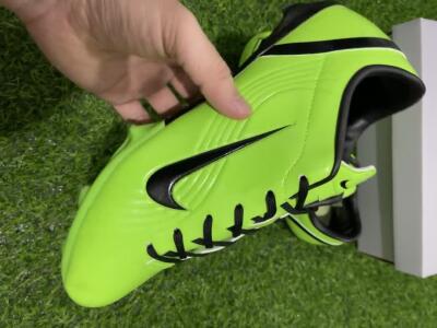 Ronaldo x Nike R9 Mercurial Vapor 3 FG Football Boots - Green/Black