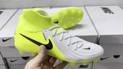 Nike Phantom Luna Elite AG Football Boots - Grey/Yellow/Black