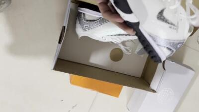 Nike Air Zoom Mercurial Vapor 16 Elite TF Football Shoes - Beige/Black/White