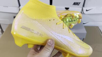 Nike Air Zoom Mercurial Superfly 10 Elite FG Football Boots - Gold/Gold