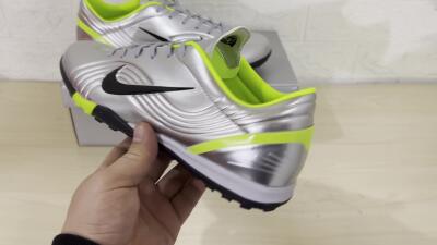 Nike Zoom Mercurial Vapor 1 Rgn SE TF Football Shoes - Silver/Black/Yellow