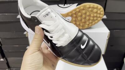 Nike Total 90 III TF Football Shoes - Black/White