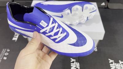 Nike Hypervenom Phantom FG Football Boots - White/Blue