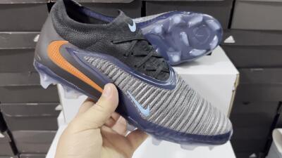 Nike Phantom 6 Low Elite FG Football Boots - Black/Blue/Red