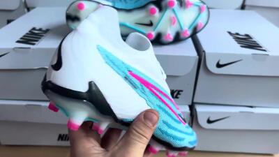 Nike Phantom GX Elite FG Football Boots - Blue/White/Pink