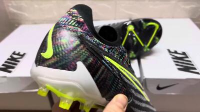 Nike Phantom GX Elite FG Football Boots - Grey/Rainbow
