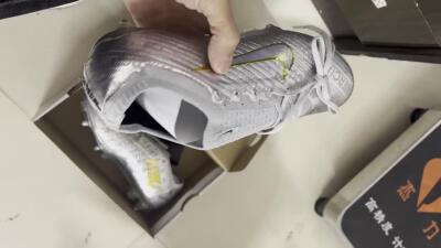 Nike Air Zoom Mercurial Vapor 15 Elite SG Football Boots - Silver/Gold