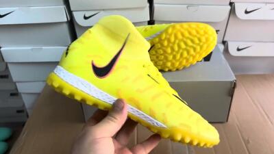 Nike Phantom Luna Elite NU TF Football Shoes - Yellow/Red/Black
